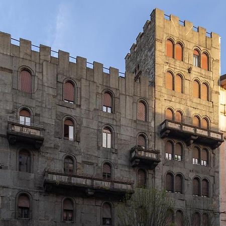Interno Appartamento In Un Castello Storico In Centro Mediolan Zewnętrze zdjęcie